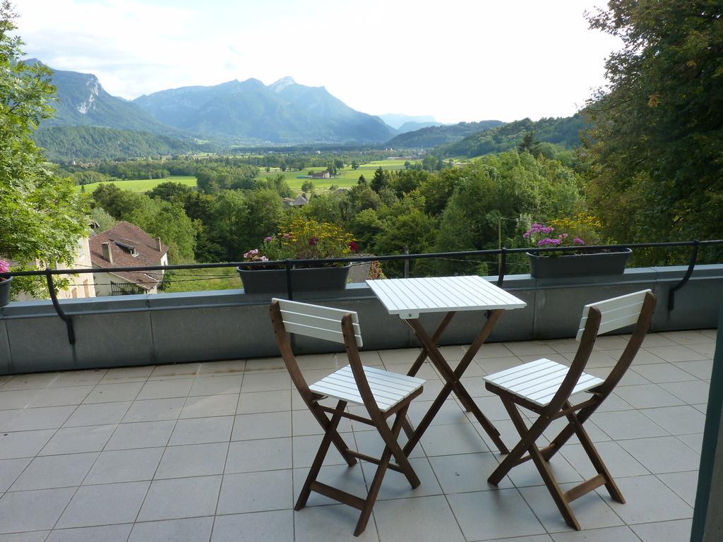 Domaine De La Sauge Bed & Breakfast Saint-Christophe  ภายนอก รูปภาพ